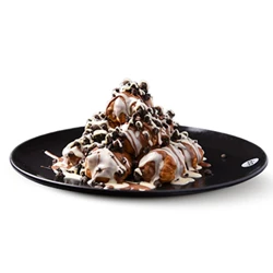 Oreo Pyramid